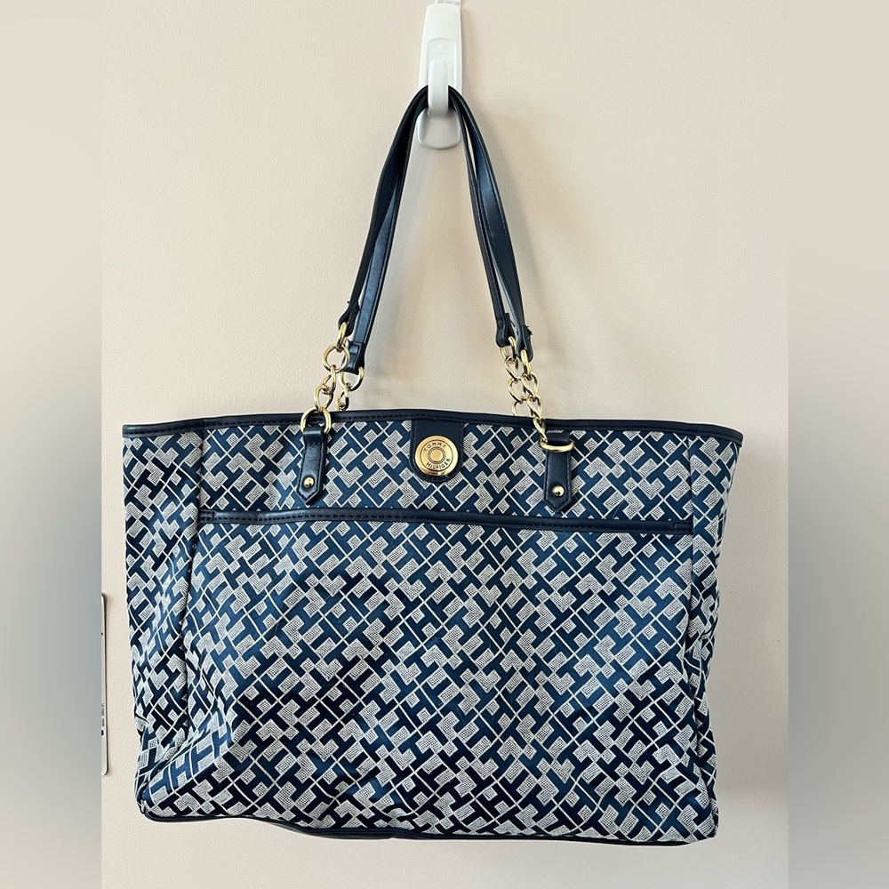Tommy Hilfiger navy blue and white monogram XL bag